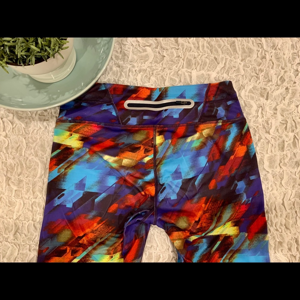 Athleta Sonar Colorburst Yoga Workout Run Tights - Picture 7 of 8